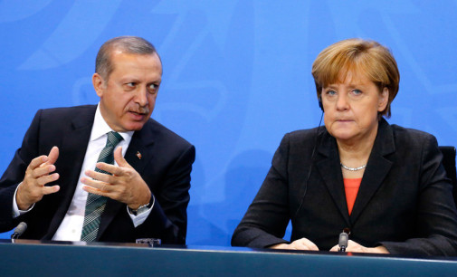 Acordo com Turquia é visto como vitória de Merkel