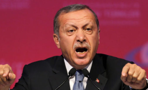 Asli Erdogan: ‘ A Turquia é hoje um grande império do medo ’