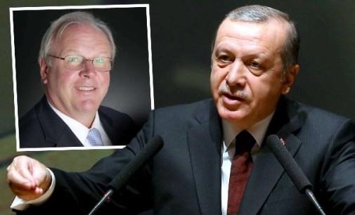 Turquia convoca embaixador alemão por sátira sobre Erdogan