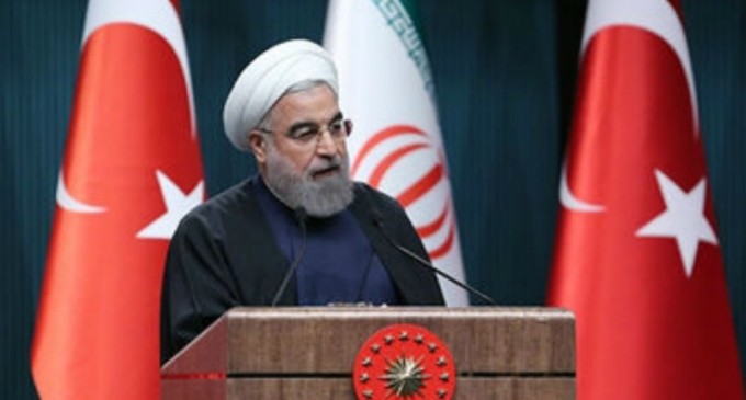 Rouhani pede por uma cooperação econômica mais próxima com a Turquia