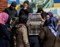 Governo turco decide encerrar o jornal Zaman