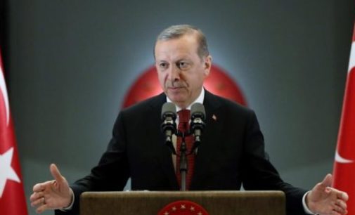 Parte dos turcos culpam Erdogan pelo atentado