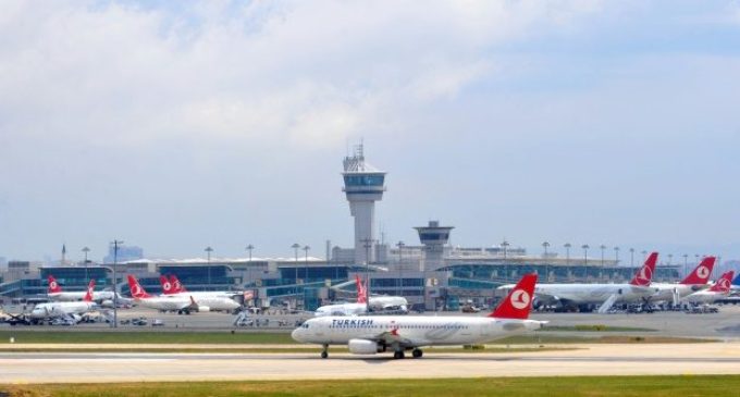 Autoridades dos EUA suspendem restrições de voo para a Turquia