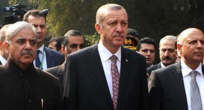 Paquistaneses não cedem a Erdogan