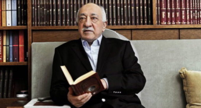 Promotor de Esmirna prepara indiciamento contra Gulen