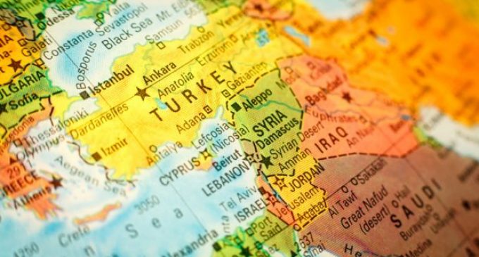 Expurgo de acadêmicos ‘a estilo nazista’ na Turquia condenado