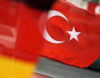 Turquia diz que irá responder a ‘chantagens e ameaças’ feitas pela Alemanha