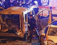 Carro cheio de explosivos vaga por Istambul por 12 horas antes da explosão