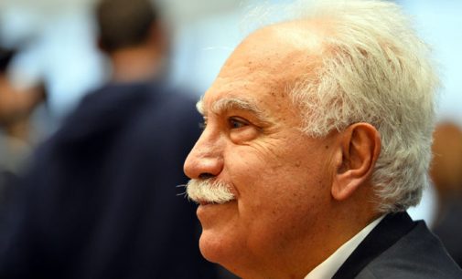 Perincek diz que o Partido da Pátria informou um jornal pró-governo sobre a tentativa de golpe um dia antes