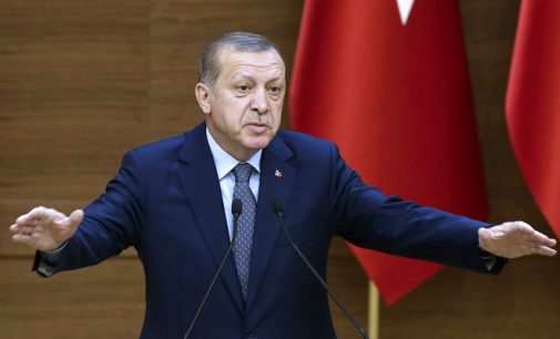 Erdogan: os que disserem “não” no referendo estão do lado dos golpistas