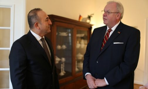 Turquia convoca embaixador alemão para protestar contra proibição