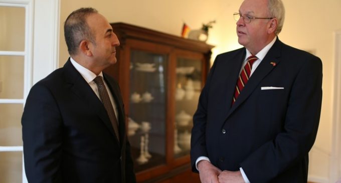 Turquia convoca embaixador alemão para protestar contra proibição