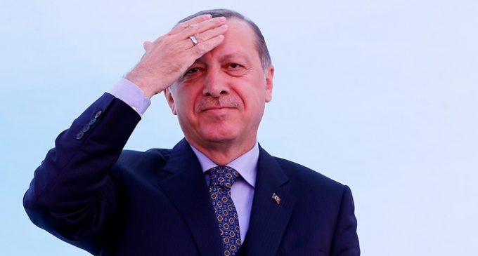 Erdogan diz que não existe democracia ou liberdade na Alemanha, Suíça e Bélgica