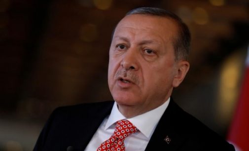 Presidente turco Erdogan diz que não há solução na Síria com Assad