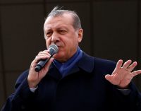 Erdogan se torna oficialmente membro do AKP