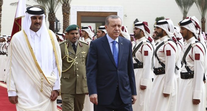 Ministro turco: tropas de Ancara no Catar garantem segurança regional