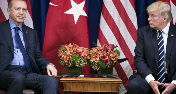 Erdogan e Trump reafirmam sua oposição ao referendo do Curdistão