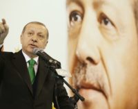 Erdogan diz que os EUA não terá sucesso em curvar a Turquia