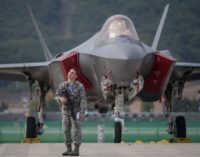 Senadores dos EUA tentam bloquear entrega do F-35 na Turquia devido a pastor americano preso