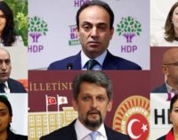 Moções apresentadas contra 8 deputados do HDP por “propaganda terrorista”