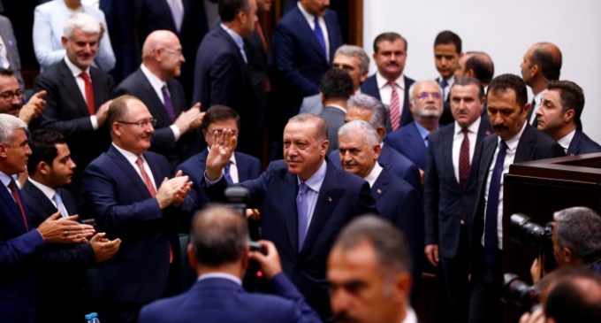 Erdogan recusa convite para debate com candidato da oposição na TV