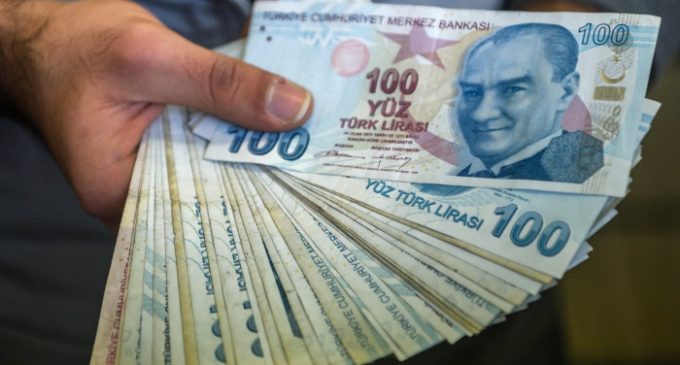 1,2 milhão de pessoas na Turquia enfrentam apreensão de bens