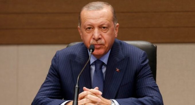 Erdoğan pede aos países islâmicos que usem as moedas nacionais no comércio