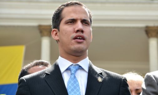 Líder da oposição venezuelana afirma que altos funcionários do governo fugiram à Turquia