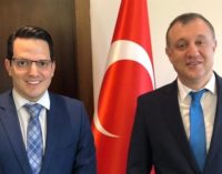 Em resposta ao embaixador da Turquia