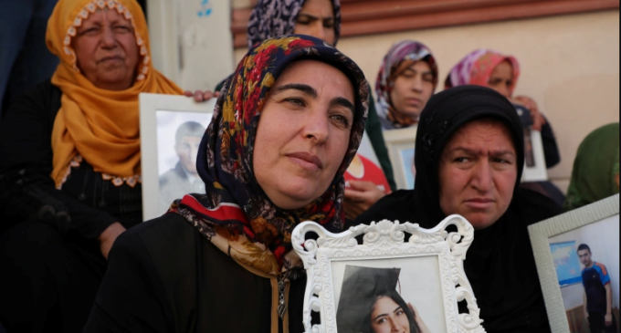 “Mães de Diyarbakir” exigem a devolução dos filhos desaparecidos na Turquia