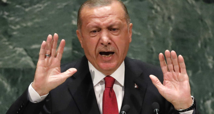 Erdoğan chama Demirtaş de “terrorista” e nega a existência de um problema curdo na Turquia