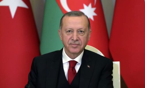 Por que o poema de Erdoğan irritou o Irã