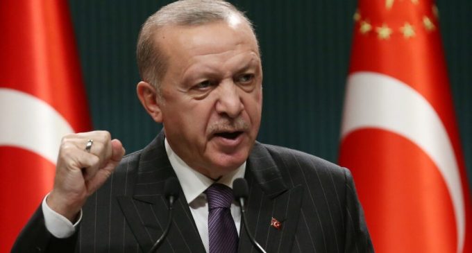 Erdoğan se prepara para uma eleição antecipada após iniciar uma nova guerra contra os curdos?