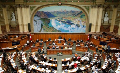 Os parlamentares suíços pedem que o governo não ratifique o acordo comercial com a Turquia, citando violações de direitos