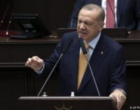 Apoio popular à Erdoğan atinge o ponto mais baixo desde o outono de 2020