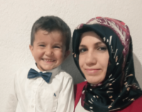 Usuários turcos do Twitter pedem a libertação de mulher grávida