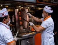 Líder de extrema-direita considera os vendedores de kebab ‘separatistas’ responsáveis pelo desemprego na Turquia
