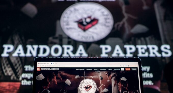 Bilionários e empresários turcos entre dezenas de identificados em Pandora Papers