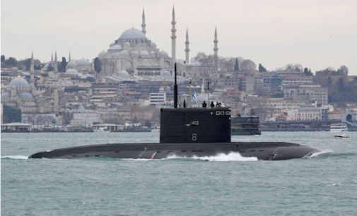 Turquia diz que não pode impedir o acesso dos navios de guerra russos ao Mar Negro 