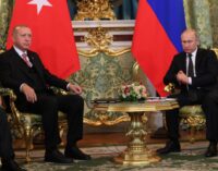 Turquia procura minar as sanções à Rússia, espera lucrar com a crise na Ucrânia