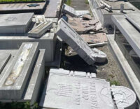 Adolescentes presos sob suspeita de vandalizar o maior cemitério judeu da Turquia 