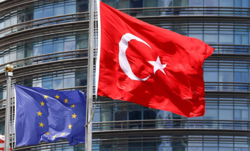 UE ganha arbitragem em disputa comercial farmacêutica com a Turquia 