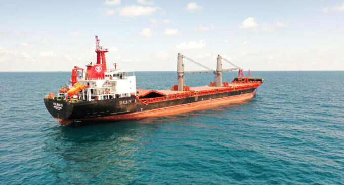 Mais dois navios com grãos partem da Ucrânia, diz o Ministério da Defesa da Turquia 
