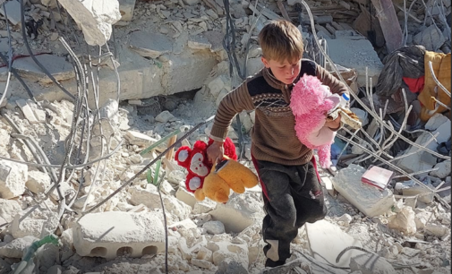 850.000 crianças na Turquia e Síria continuam deslocadas por terremotos: UNICEF