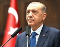 Lira turca entra em colapso com a economia de Erdogan em queda livre
