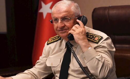 General envolvido na morte de 34 civis é o novo ministro da Defesa da Turquia