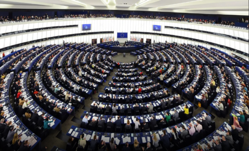 Parlamentares da União Europeia pedem um “quadro paralelo e realista” nas negociações de adesão da Turquia