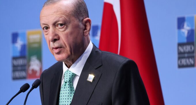 Presidente da Turquia, Erdogan, embarca em uma turnê pelo Golfo para atrair investimentos