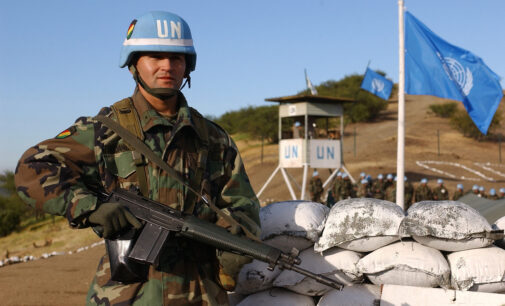 Tropas de paz da ONU feridas em confronto na zona-tampão em Chipre com forças turcas