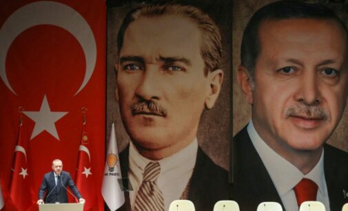 Ambições políticas de Erdoğan representam ameaça para república à medida que esta completa 100 anos 